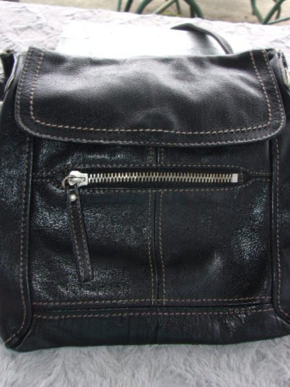 E-276 FOSSIL HANOVER BLACK LEATHER CROSSBODY